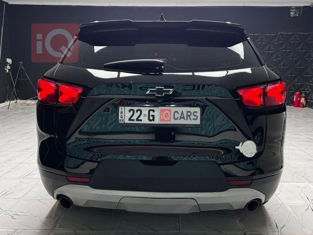 شێڤرۆلێت بلایزەر